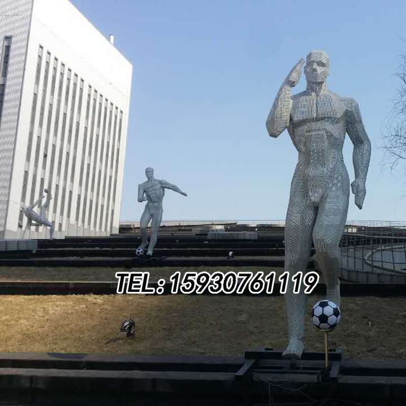踢足球运动员雕塑不锈钢体育人物雕塑