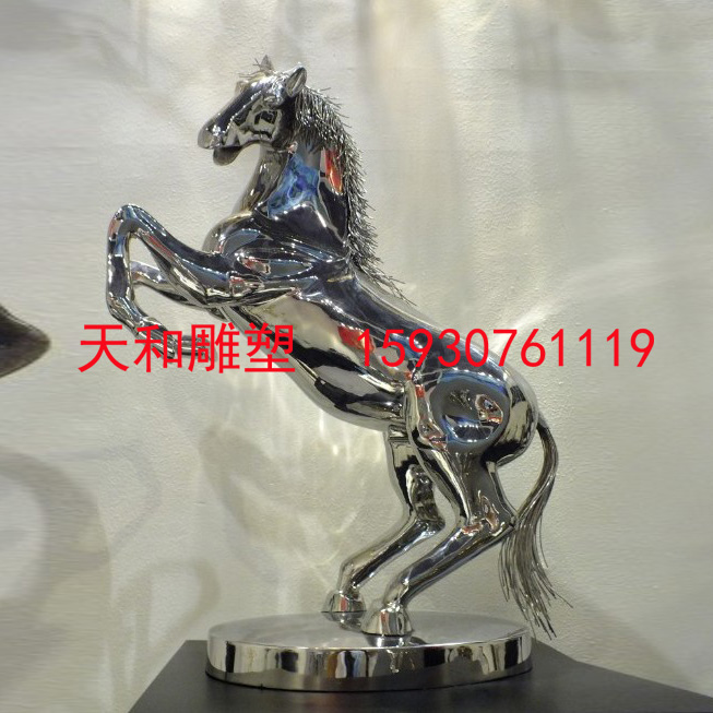 现代中式不锈钢雕塑艺术品家居时厅装饰品不锈钢桌面摆件马雕塑