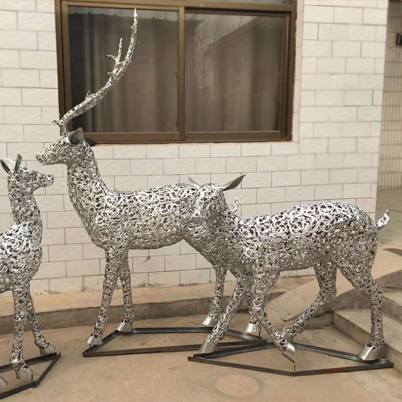 景观不锈钢发光镂空麋鹿雕塑小品户外抽象招财落地摆件装置艺术品